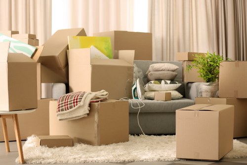 Packing and loading support for a house move in Harold Hill