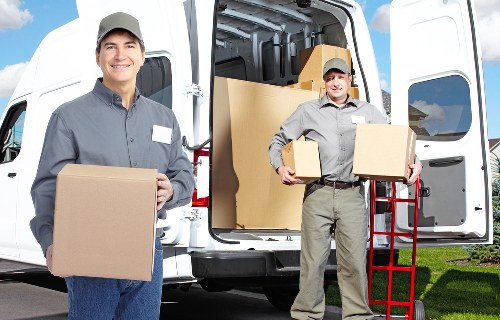Flexible man and van transport for Harold Hill customers